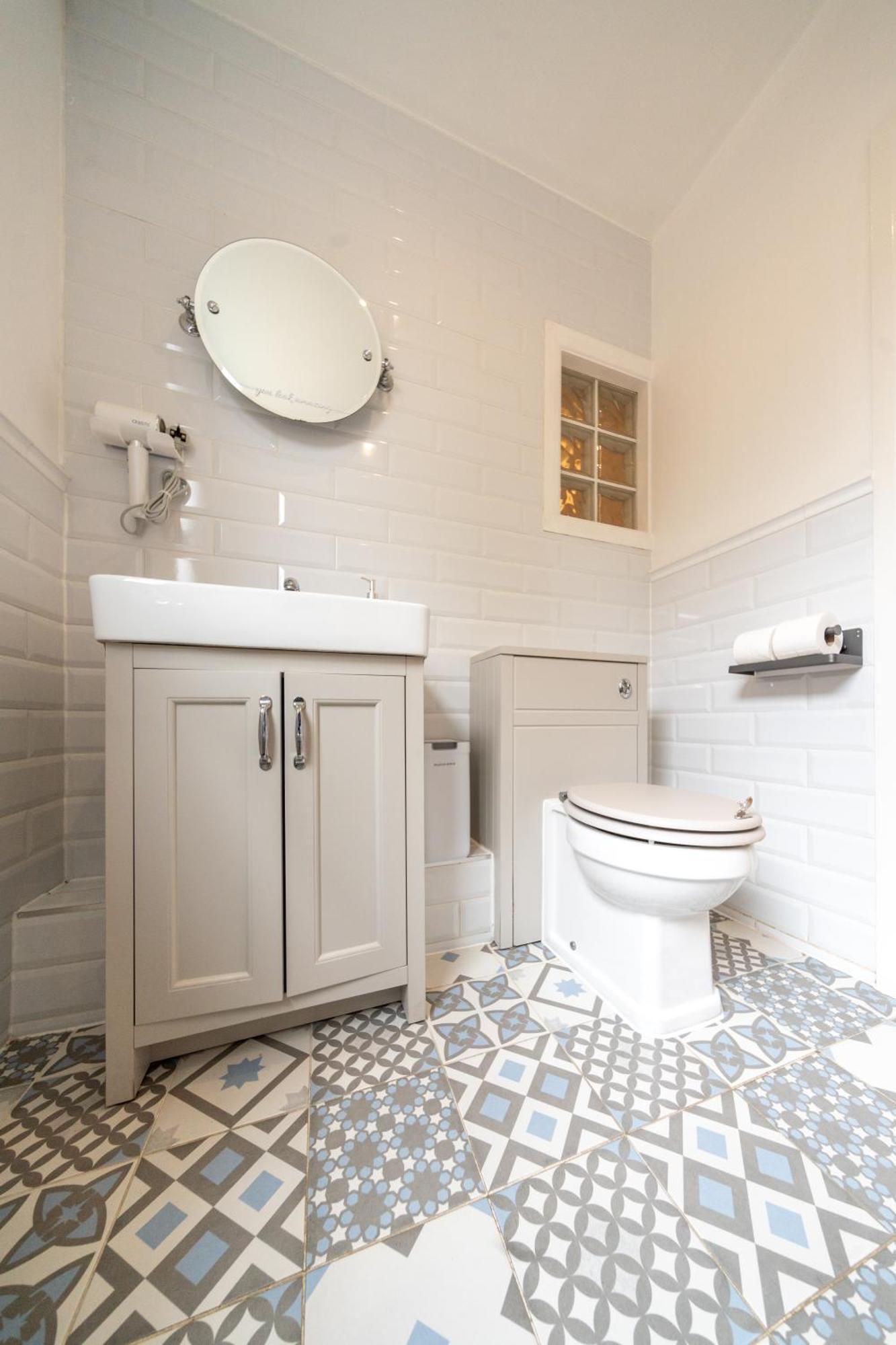 Beautiful 2 Bedroom With Private Garden In Wimbledon - Minutes From Central 伦敦 外观 照片